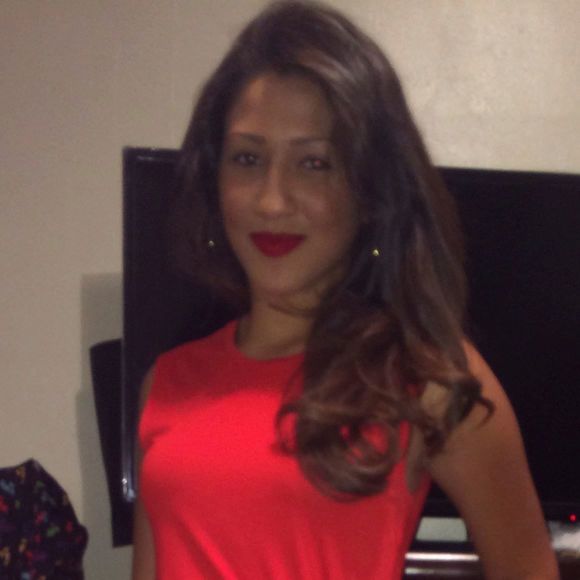 Meet your Posher, Nathalie - Picture 1 of 1